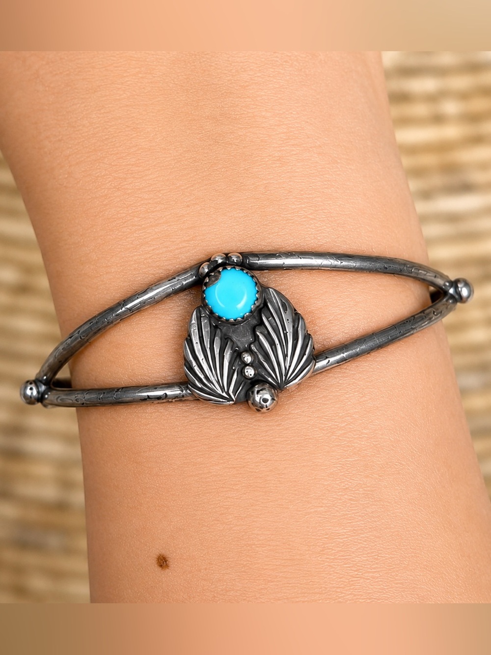 Vintage Navajo Turquoise Sterling Silver Cuff Bracelet Native Southwest Western
